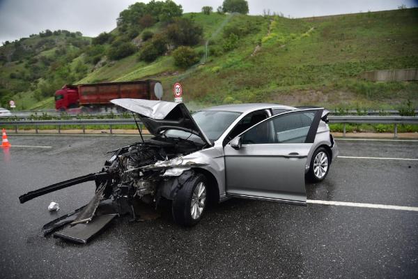 AK Parti Milletvekili Canbey, trafik kazası geçirdi