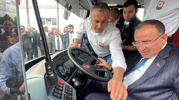 Bakan Bozdağ: Türkiye'nin geleceğini terör örgütleri tayin edemez