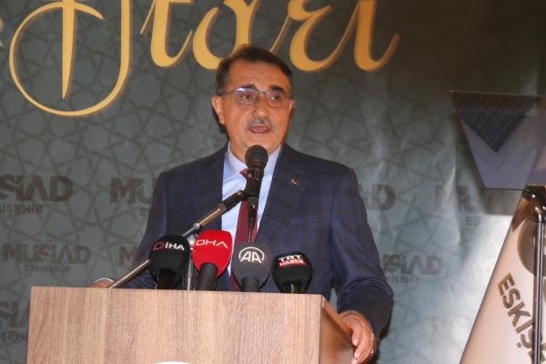 Bakan Dönmez: Üç tane oy alabilmek için her şeye 'eyvallah' diyen bir muhalefet anlayışı var (2)