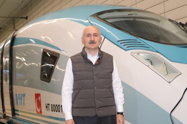 Bakan Karaismailoğlu: Yarın, Ankara-Sivas Hızlı Tren Hattı’nı açıyoruz