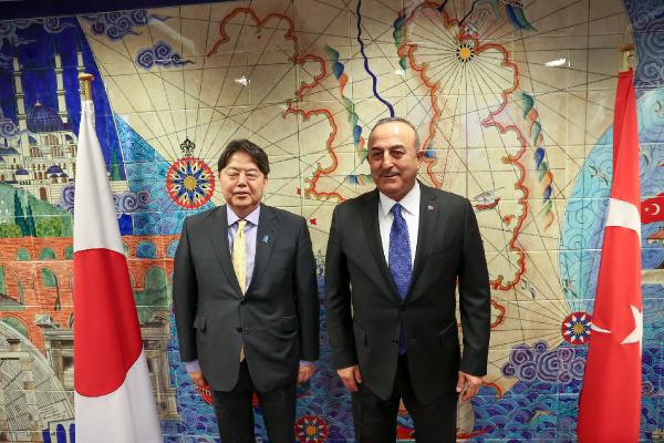 Çavuşoğlu, Japonya Dışişleri Bakanı ile görüştü