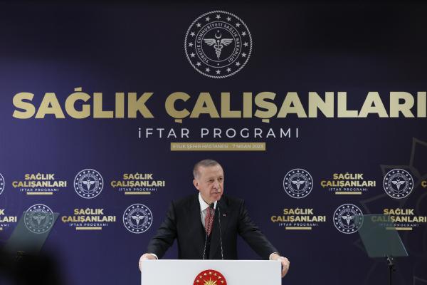 Erdoğan: İstismar peşinde koşanlar bugüne kadar hep kaybetmiştir