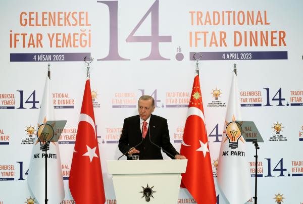 Erdoğan: Kur'an-ı Kerim'in Mushaf'ını yakmak açık ve net nefret suçudur