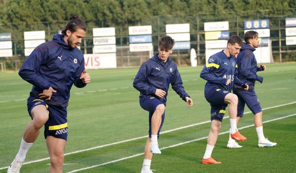 Fenerbahçe, Karagümrük maçı hazırlıklarına başladı