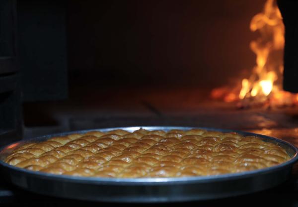 Gaziantep'te baklavacıların bayram mesaisi