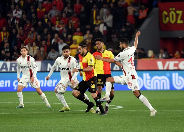 Göztepe - Samsunspor (FOTOĞRAFLAR)