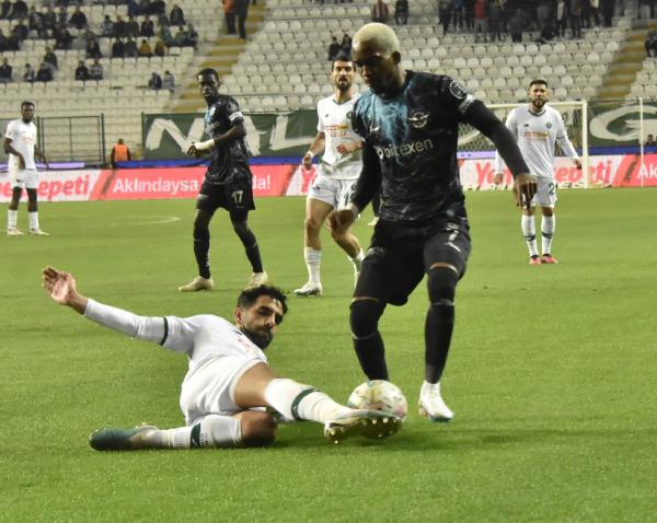 Konyaspor - Adana Demirspor (FOTOĞRAFLAR)