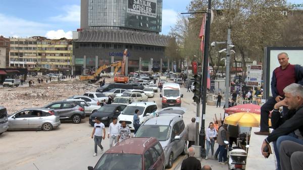 Malatya'da depremzedelerin buruk bayram telaşı