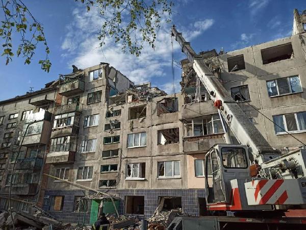 Rusya, Donetsk’te 5 katlı apartmanı vurdu: 11 ölü, 22 yaralı