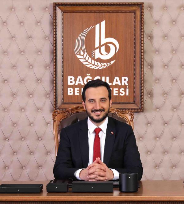 "Şehrin batı yakasının ulaşımda mağduriyet yaşamasının tek sebebi İBB’dir"