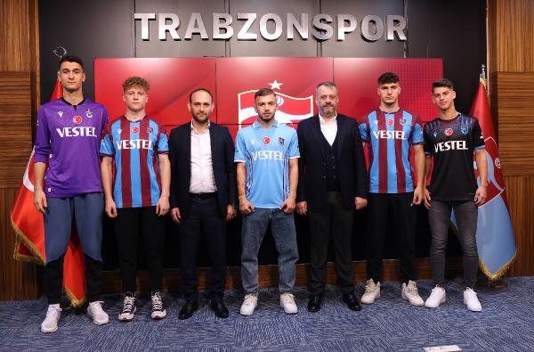 Trabzonspor’da altyapıdan 5 oyuncuyla sözleşme imzalandı