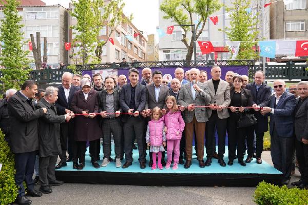 Ümraniye'de muhtarlık binası ve İkinci Bahar Kıraathanesi açıldı 