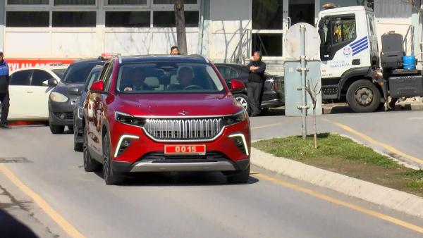 Varank: Bakanların yerli ve milli otomobillerini makam aracı olarak kullanması önemli bir mesajdır