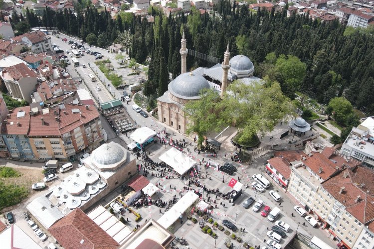 600 yıllık Erguvan Bayramı geleneği