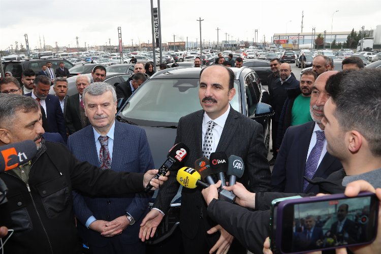 Aday tanıtım toplantısına Togg'la geldi