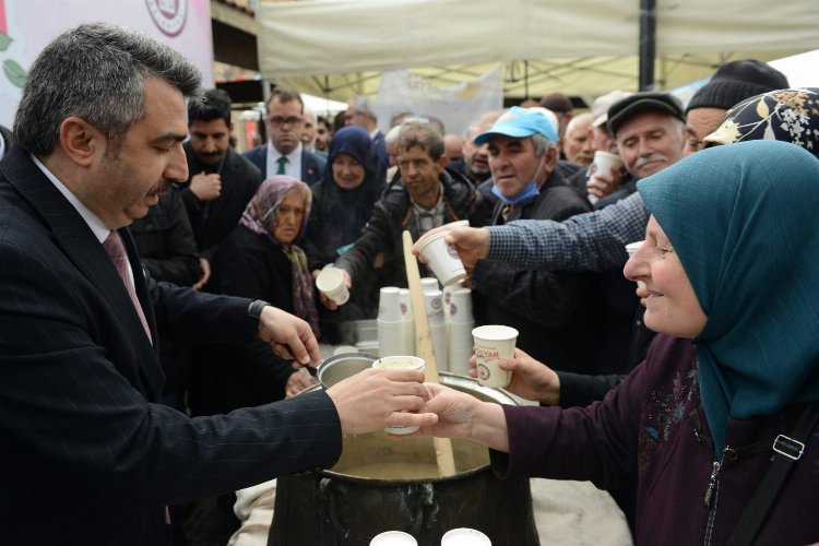 Bursa'da 'Erguvan Bayramı' coşkusu