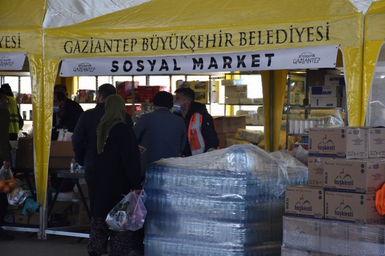 Gaziantep'in sosyal marketleri ihtiyaçlara yanıt veriyor