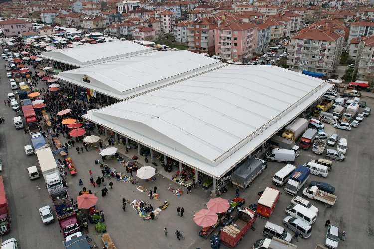 Konya Akşehir’in 'kapalı pazar yeri' açıldı