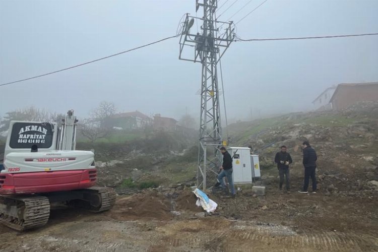 Manisa Çelikli'ye enerji nakil hattı döşedi