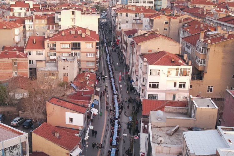 Uzunköprü'de 'Büyük İftar Sofrası' kuruldu