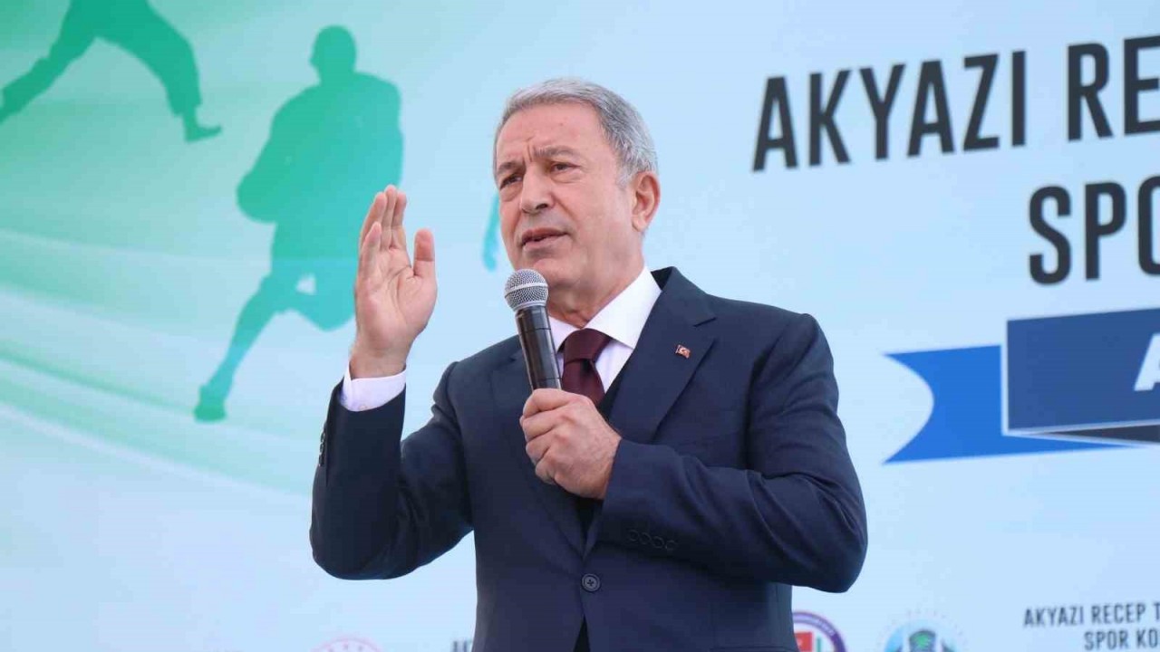 Bakan Akar: "Otobüsün ön tarafına PKK’lılar binmiş, YPG’liler binmiş, ortasında HDP var"