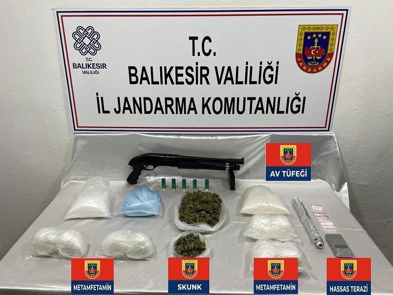 Bandırma’da uyuşturucu operasyonu: 6 kişi gözaltına alındı