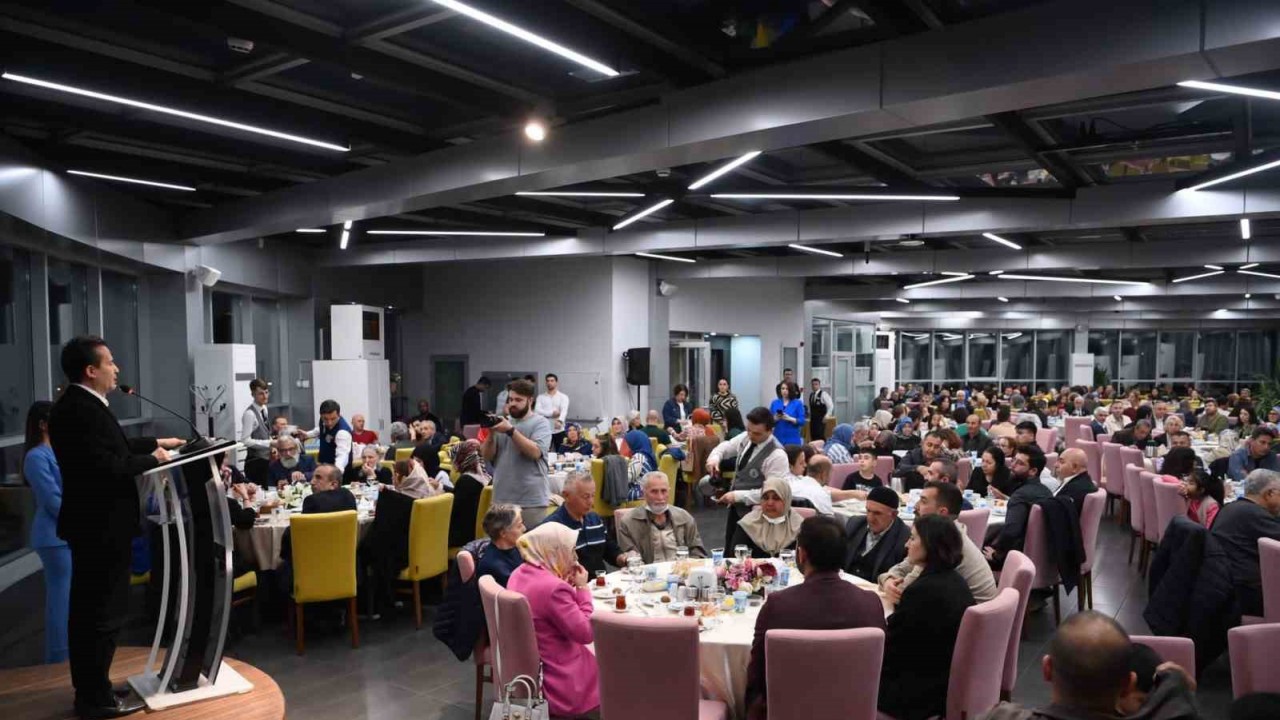 Başkan Yazıcı şehit aileleri ve gaziler ile iftarda bir araya geldi