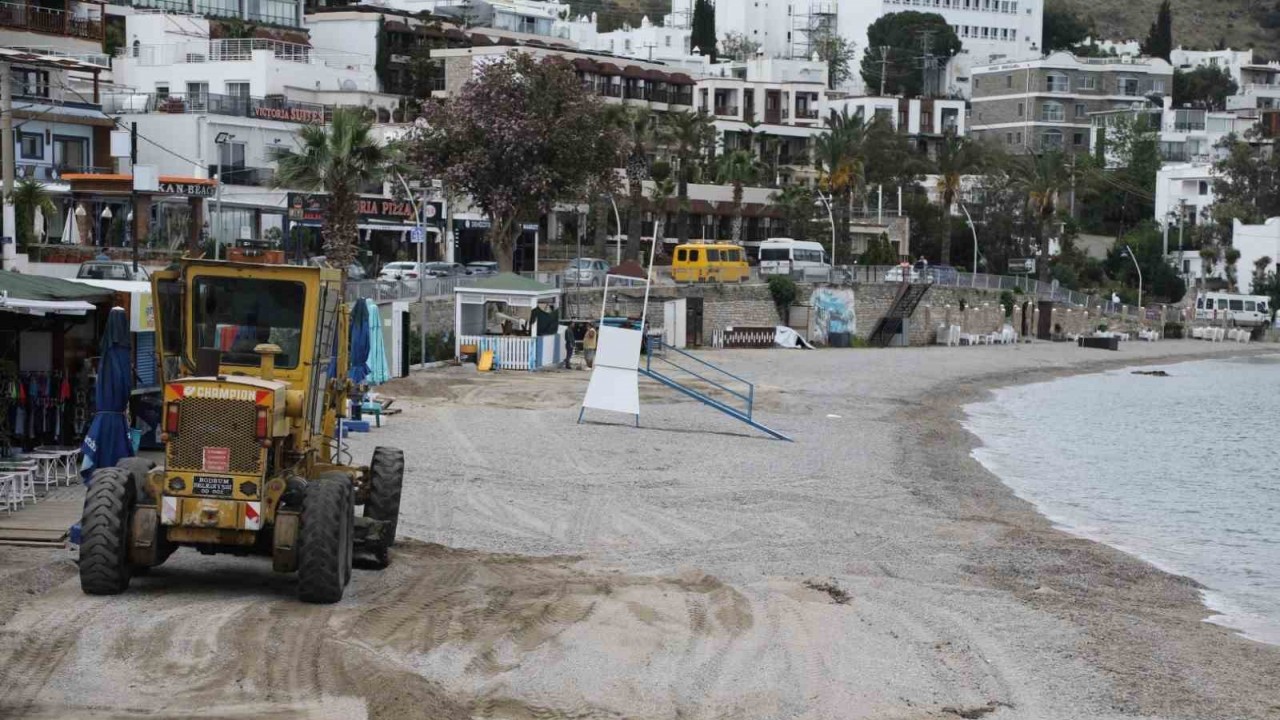 Belediye Halk Plajlarında son hazırlıklar yapılıyor