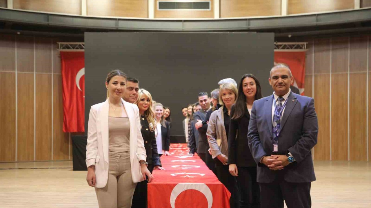 Belediyede memurluğa geçenler yemin etti