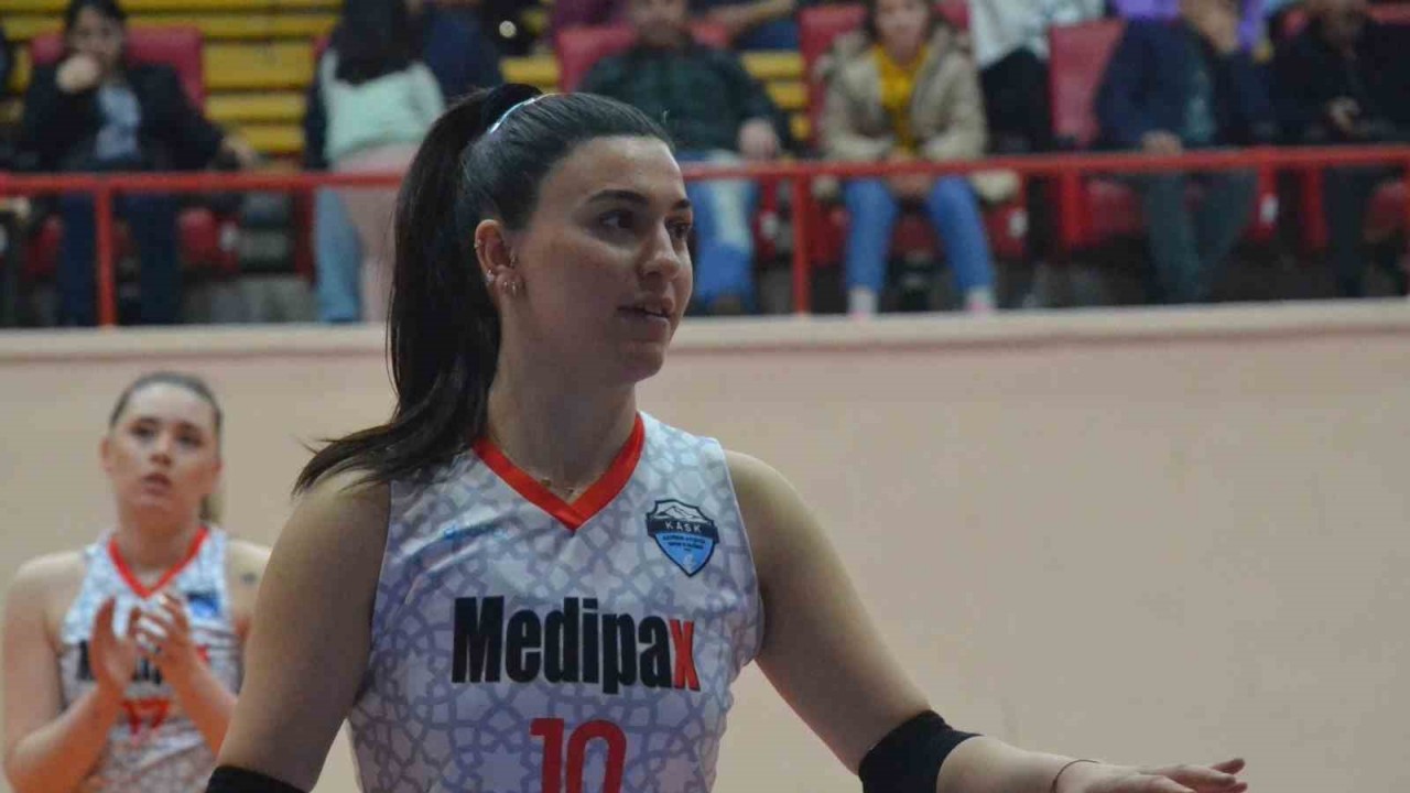 Beril Tozlu, Bilecik Belediyespor’da