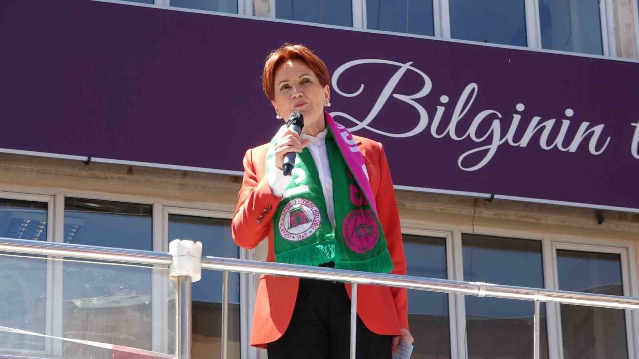 İYİ Parti Lideri Akşener Ispartalılarla buluştu