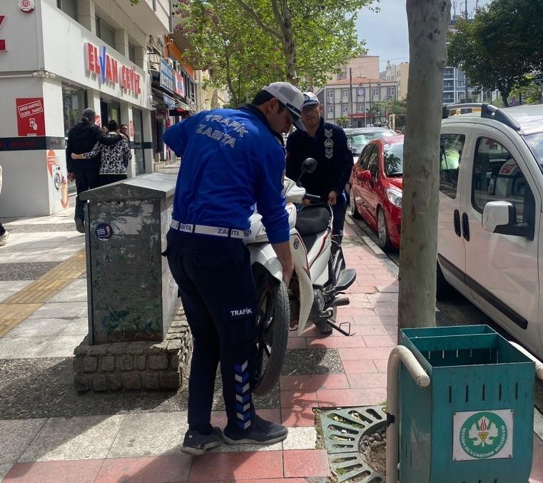 Manisa Büyükşehir zabıtası bayram öncesi denetimlerini sıklaştırdı