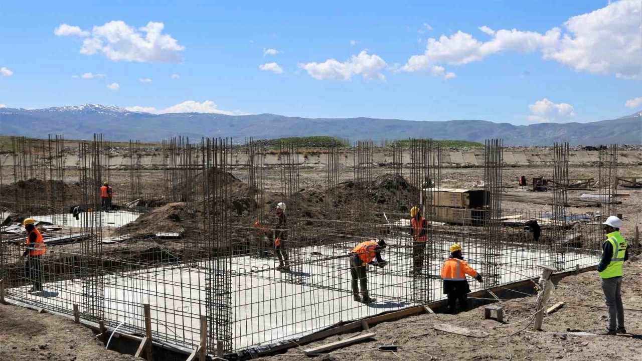 Muradiye Atıksu Arıtma Tesisi’nin yapımına başlandı