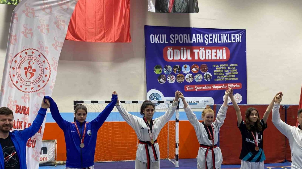 Osmangazili sporculardan çifte bayram