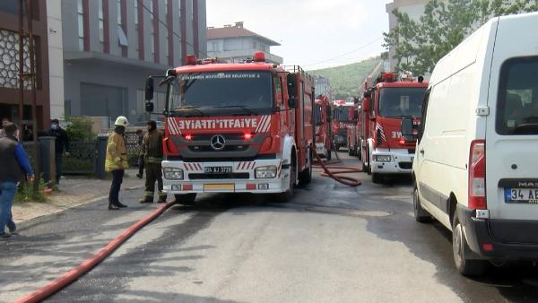 Ataşehir'de mobilya atölyesinde yangın 