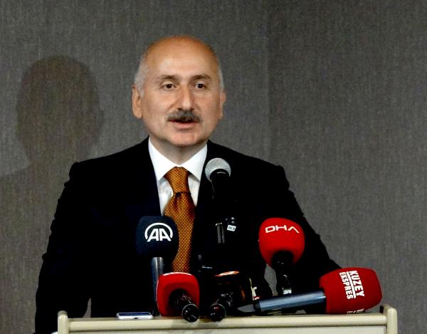 Bakan Karaismailoğlu: Siyaset, Türkiye'ye, vatandaşa hizmet etmek için bir araç