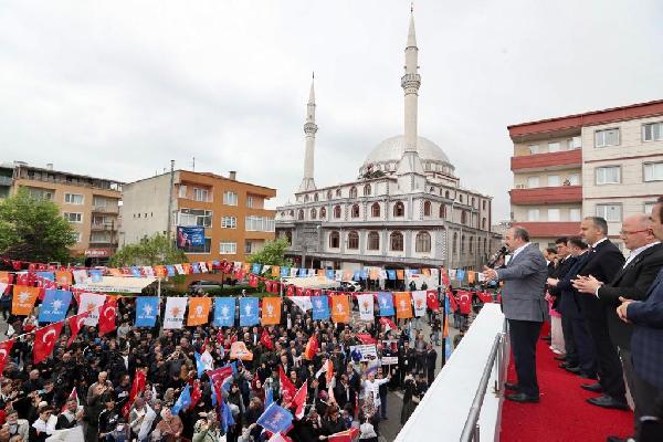 Bakan Varank: Kasetlerin, kumpasların piyasaya çıktığı, terörün gölgesinde kalan bir seçime gidiyoruz (2)