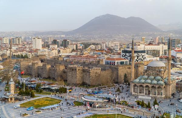 Deprem bölgesindeki konut satışlarında Kayseri ilk sırada yer aldı