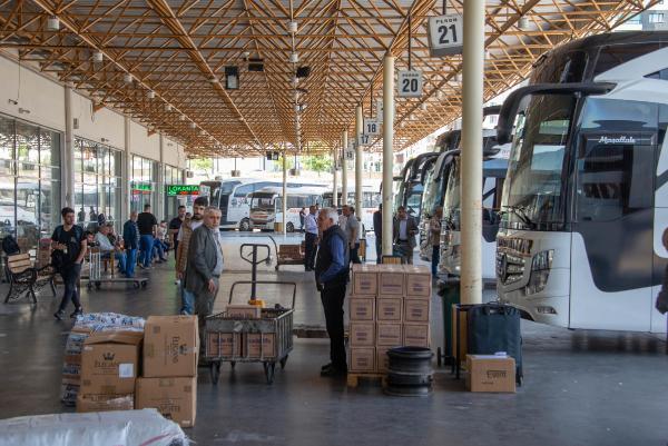 Diyarbakır’da seçim sonrası otogarda yoğunluk