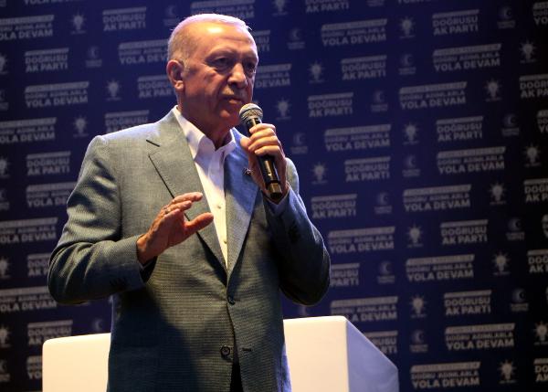 Erdoğan: 14 Mayıs'ta sandık önünüze geldiğinde tepkinizi orada gösterin (2)