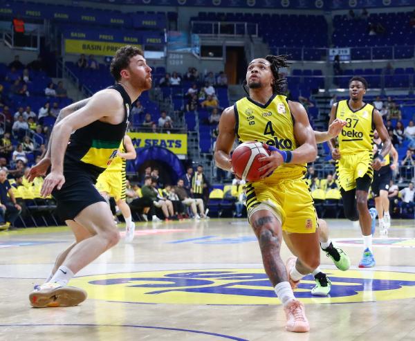 Fenerbahçe Beko - Frutti Extra Bursaspor: 84-82