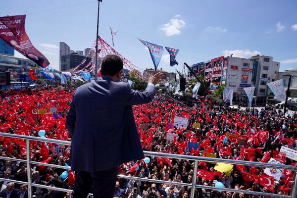 İmamoğlu Esenyurt'ta konuştu