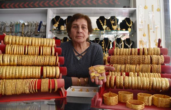 İmitasyon takıya ilgi arttı, fiyatı katlandı