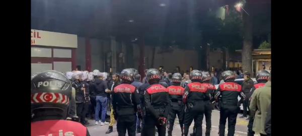 İzmir'de polisin 'dur' ihtarına uymayan kişi başından vuruldu; hastanede öldü/ Fotoğraflar