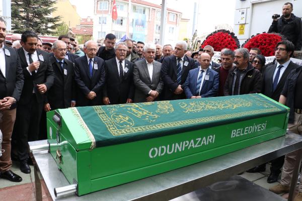 Selvi Kılıçdaroğlu'nun ağabeyi Hüseyin Özdağ, son yolculuğuna uğurlandı