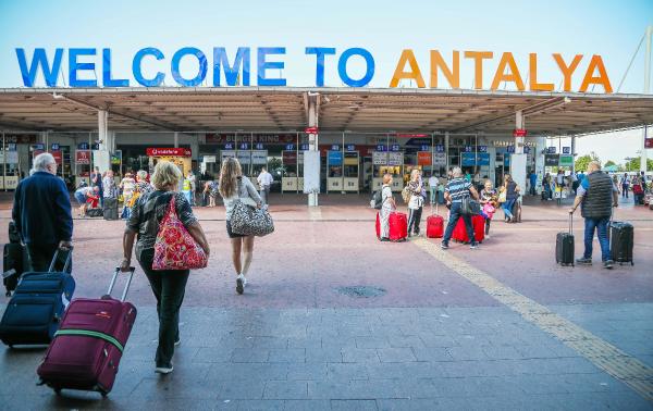 Türkiye, 50 milyon 450 bin ziyaretçi ile dünyanın en çok turist ağırlayan 4’üncü ülkesi