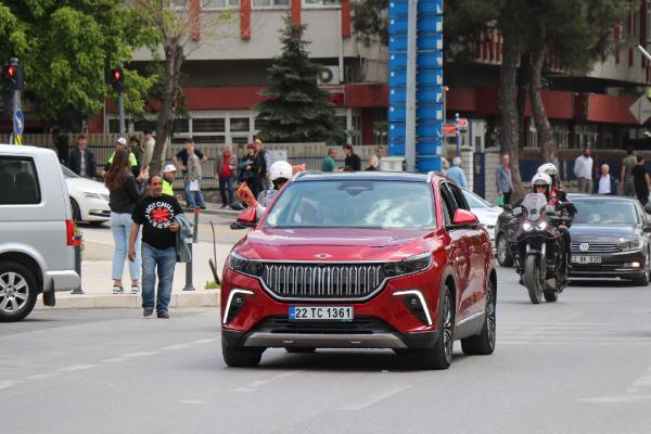 Yerli otomobil Togg'a Keşan'da yoğun ilgi (2)