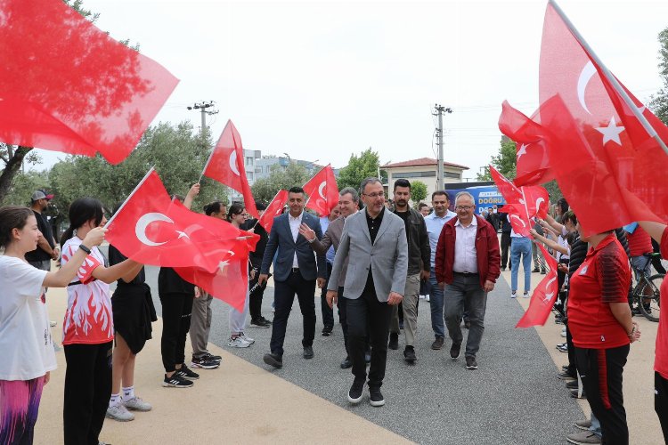 Gençlik ve Spor Bakanı Bergama'da