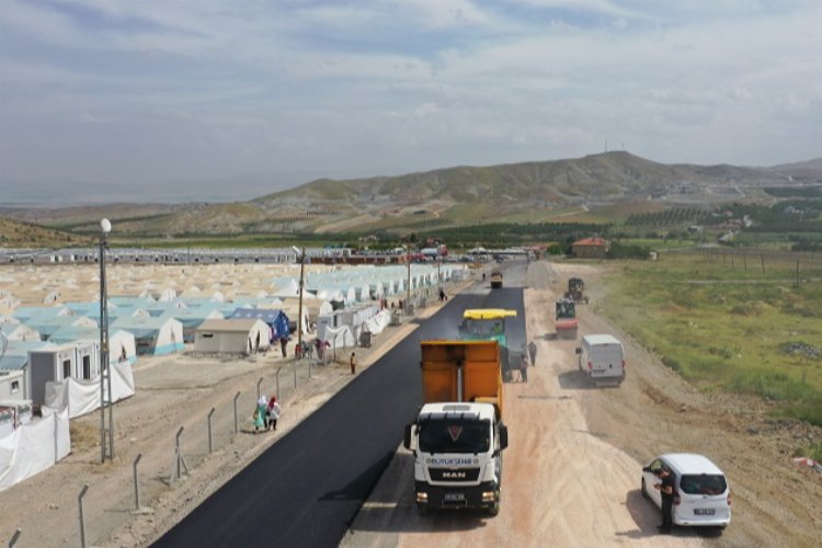 Malatya'da yol çalışmaları hız kesmiyor