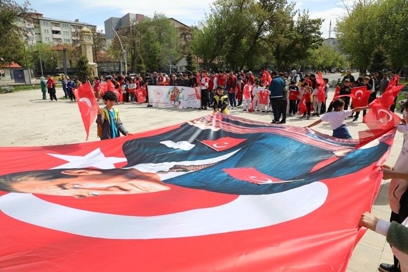 Ağrı’da Gençlik Haftası kutlamaları başladı